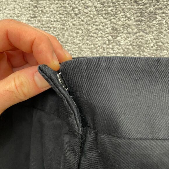 Lands' End Chino Pants Womens 12 Black Mid Rise Straight Leg Cotton Work 34x28 - Picture 3 of 14